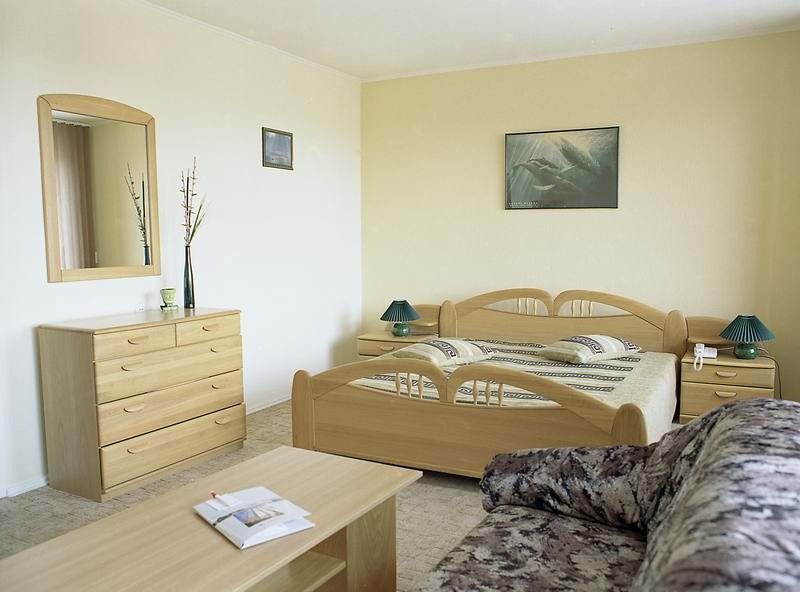 Hotel Kharkov Luaran gambar