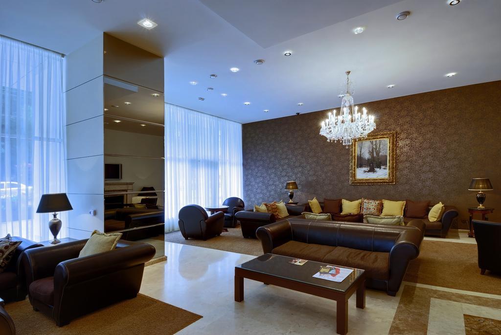 Hotel Kharkov Luaran gambar