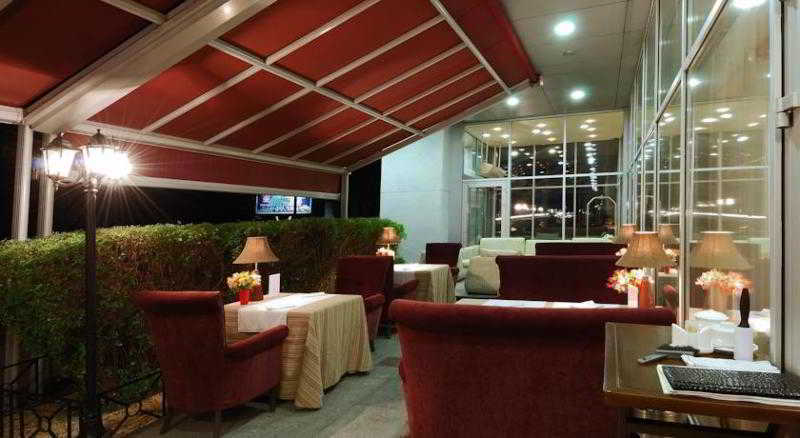 Hotel Kharkov Luaran gambar