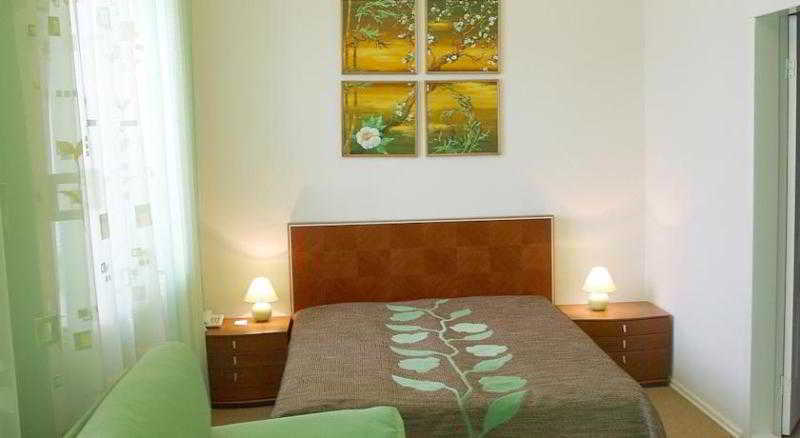 Hotel Kharkov Luaran gambar