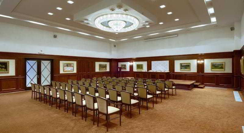 Hotel Kharkov Luaran gambar