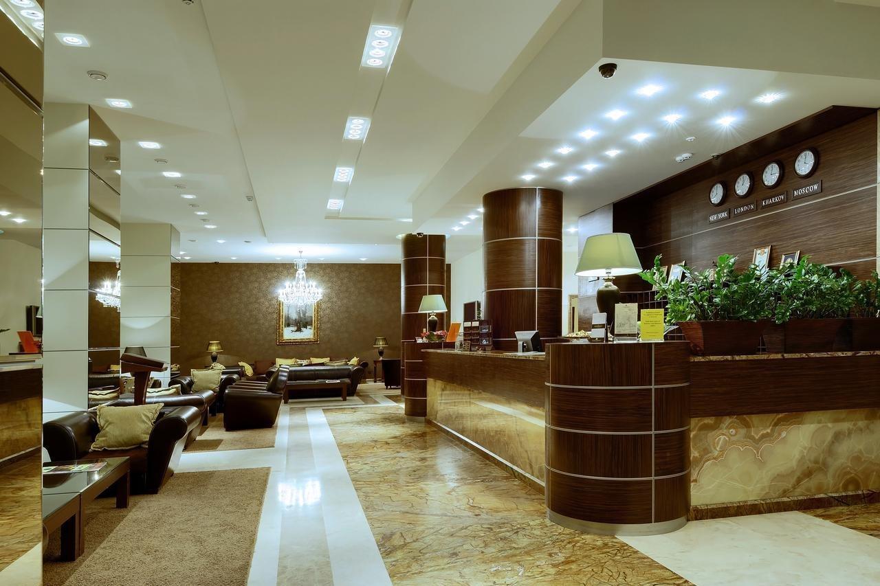 Hotel Kharkov Luaran gambar